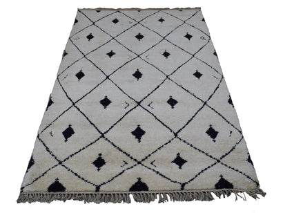 Hand Knotted Moroccan Style Rug, 149 x 250 cm