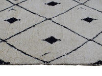 Hand Knotted Moroccan Style Rug, 149 x 250 cm
