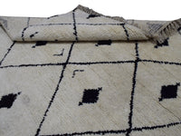 Hand Knotted Moroccan Style Rug, 149 x 250 cm