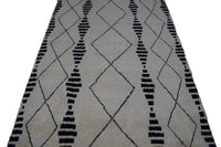 Hand Knotted Moroccan Style Rug, 166 x 288 cm