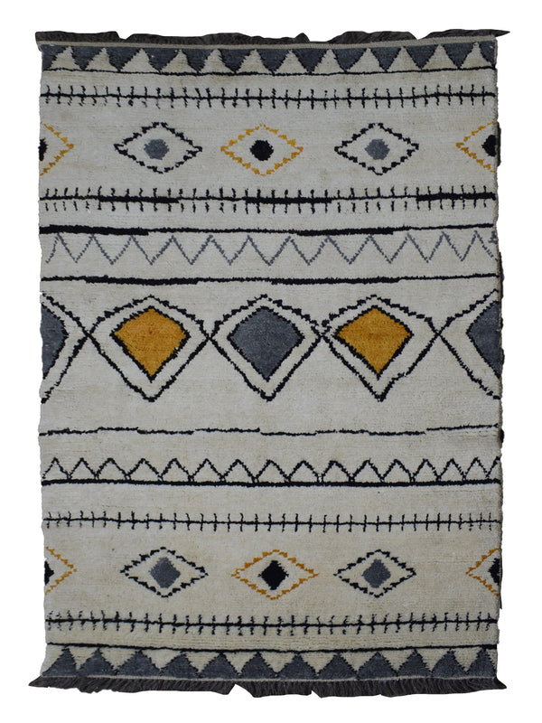 Hand Knotted Moroccan Style Rug, 152 x 268 cm