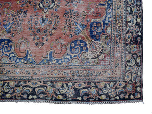 DISTRESSED Vintage Persian Rug, 170 x 266 cm