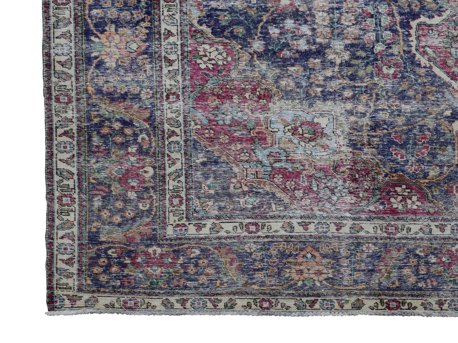 DISTRESSED Vintage Persian Rug, 242 x 330 cm