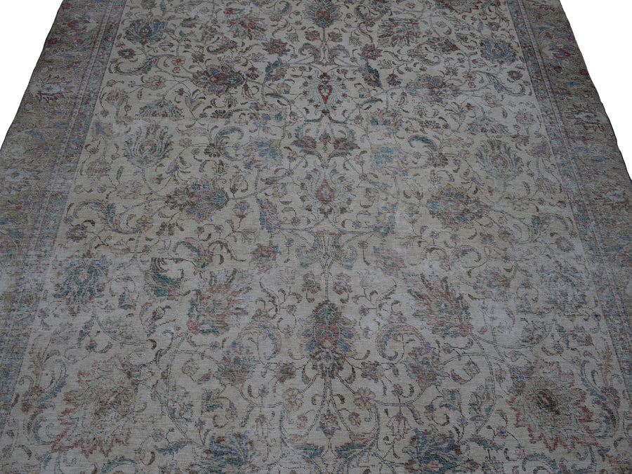 DISTRESSED Vintage Persian Rug, 271 x 322 cm