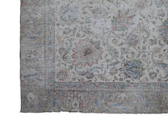 DISTRESSED Vintage Persian Rug, 271 x 322 cm (New Arrival)