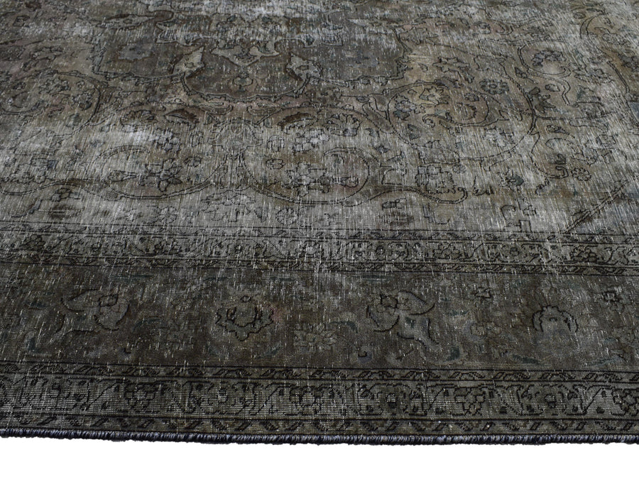 OVERDYED Vintage Persian Rug, 303 x 375 cm