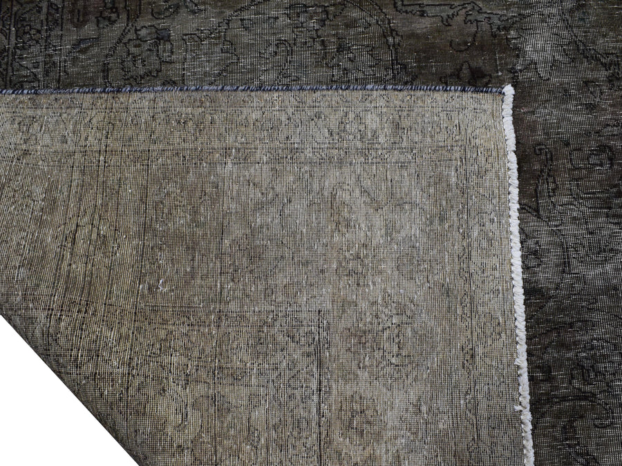 OVERDYED Vintage Persian Rug, 303 x 375 cm