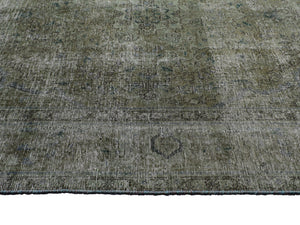 OVERDYED Vintage Persian Rug, 235 x 330 cm