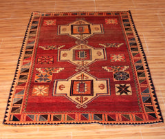 Hand Knotted Vintage Shiraz Persian Rug, 130 x 210 cm