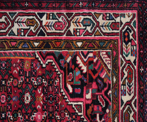 Hand Knotted Vintage Hamadan Persian Rug, 160 x 207 cm border detail