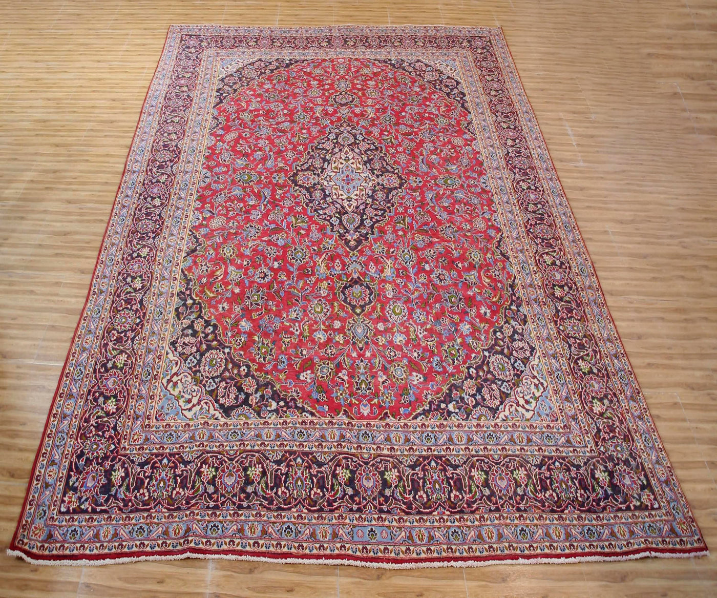 Large vintage Mashad Persian rug 288x374 cm full view showing intricate floral pattern and ornate border

