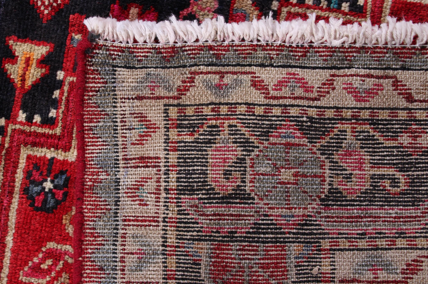 Vintage Tuyserkan Persian Rug – Carmine Trellis