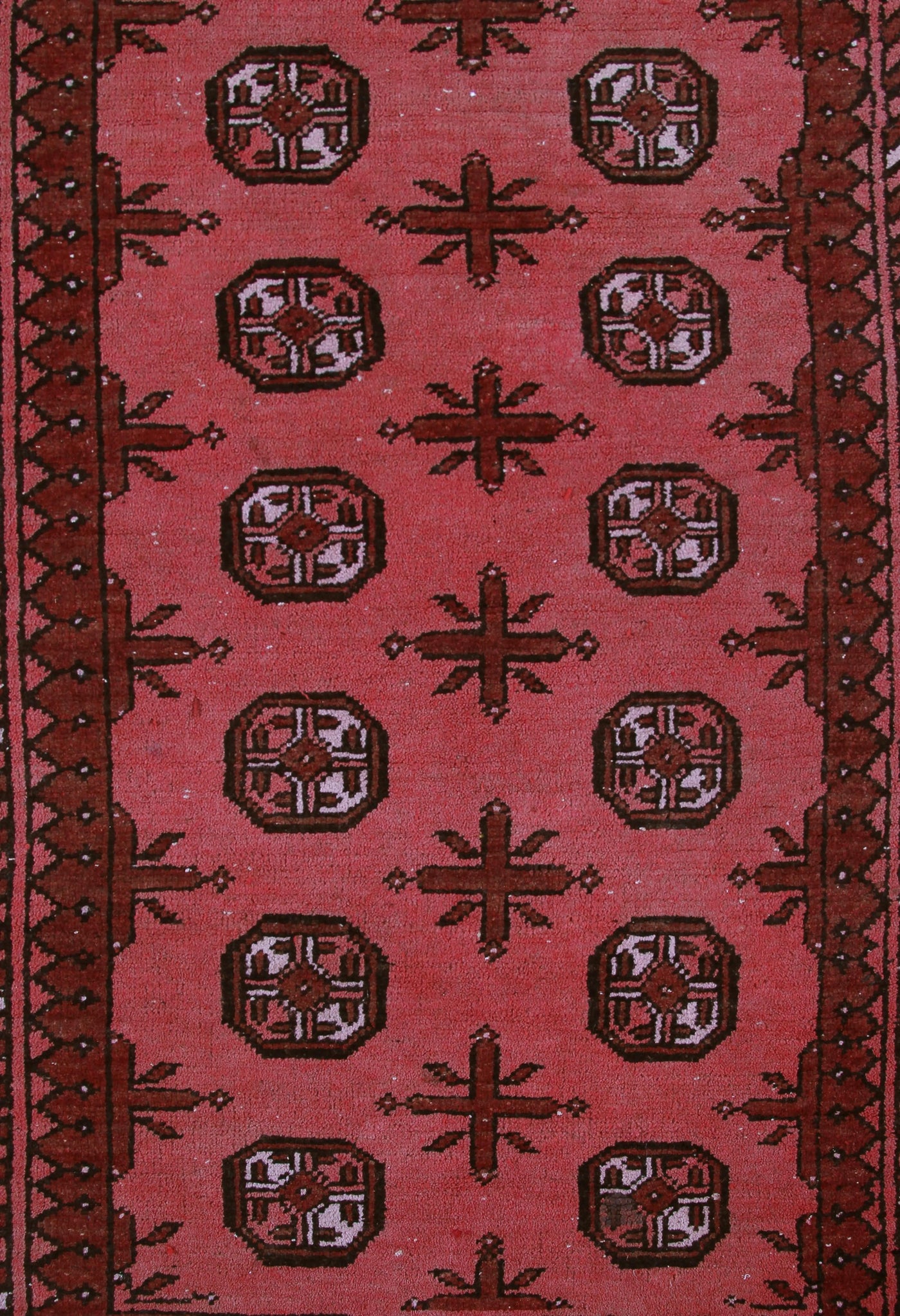 Vintage Turkmen Persian Rug – Pomegranate Mandala