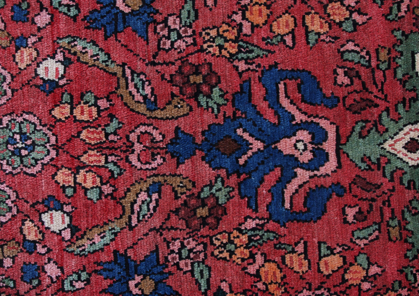 Vintage Nahavand Persian Rug – Vermilion Diamond