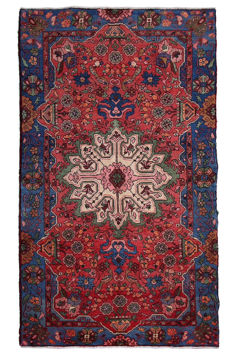 Nahavand Persian Rug – Coral Blossom