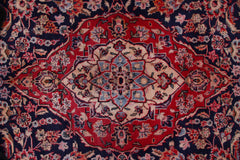 Kashan Persian Rug, 140 x 252 cm