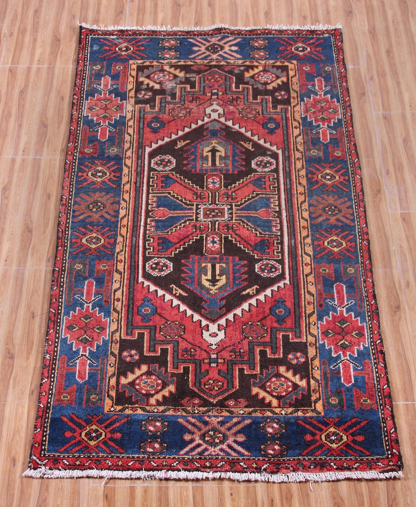 Vintage Zanjan Persian Rug – Marine Matrix