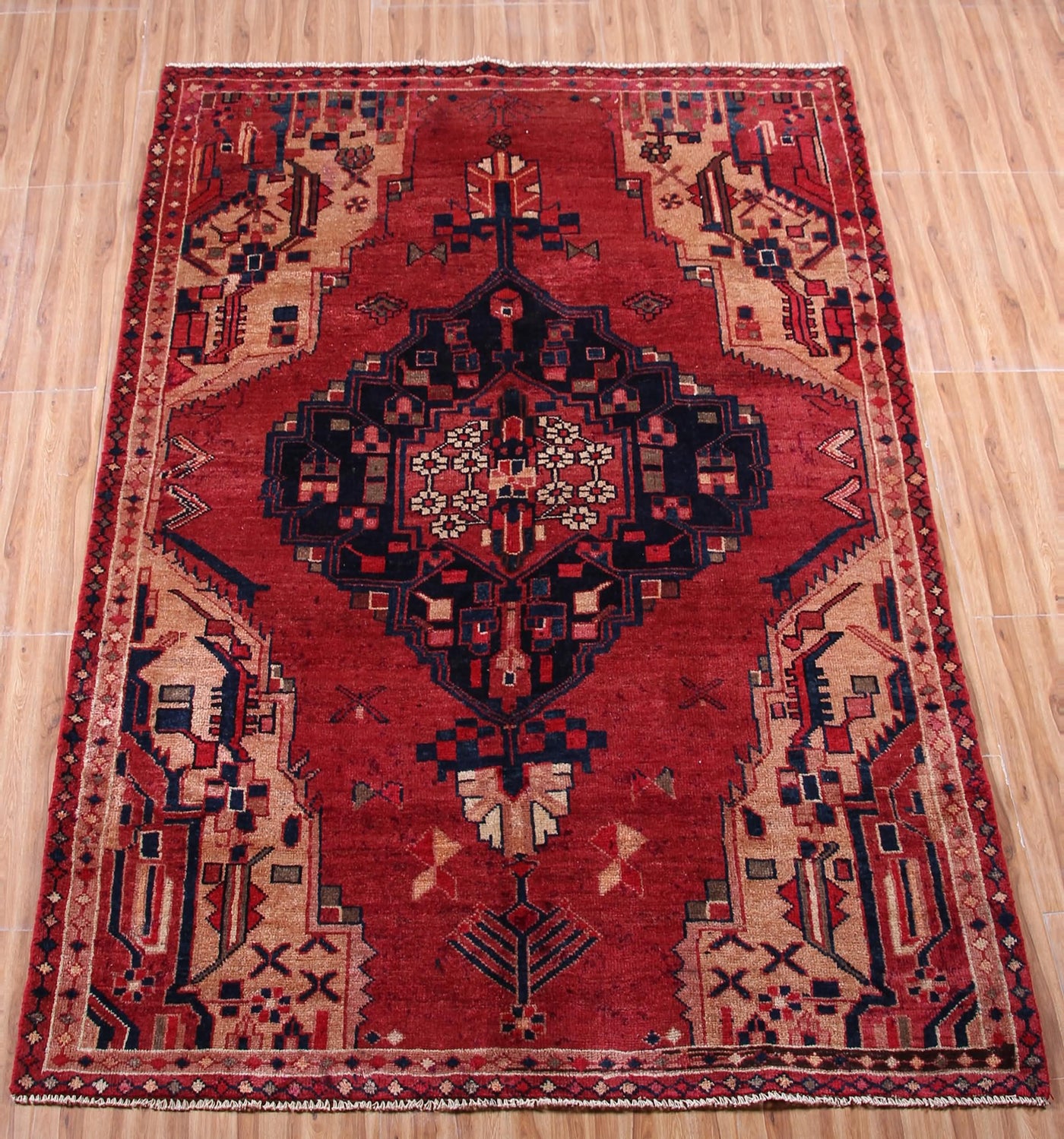 Vintage Lori Persian Rug – Scarlet Panel