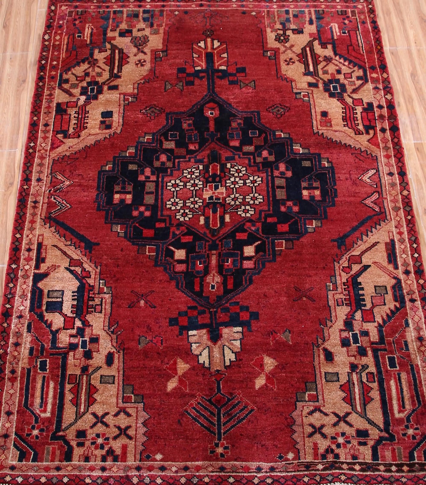 Vintage Lori Persian Rug – Scarlet Panel