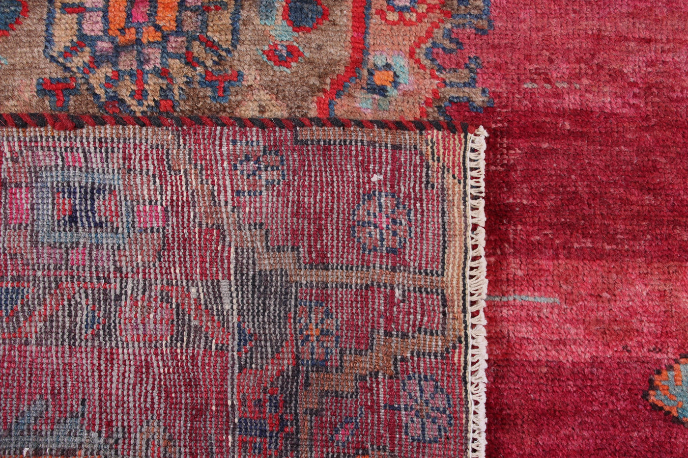 Vintage Lori Persian Rug – Carmine Fade