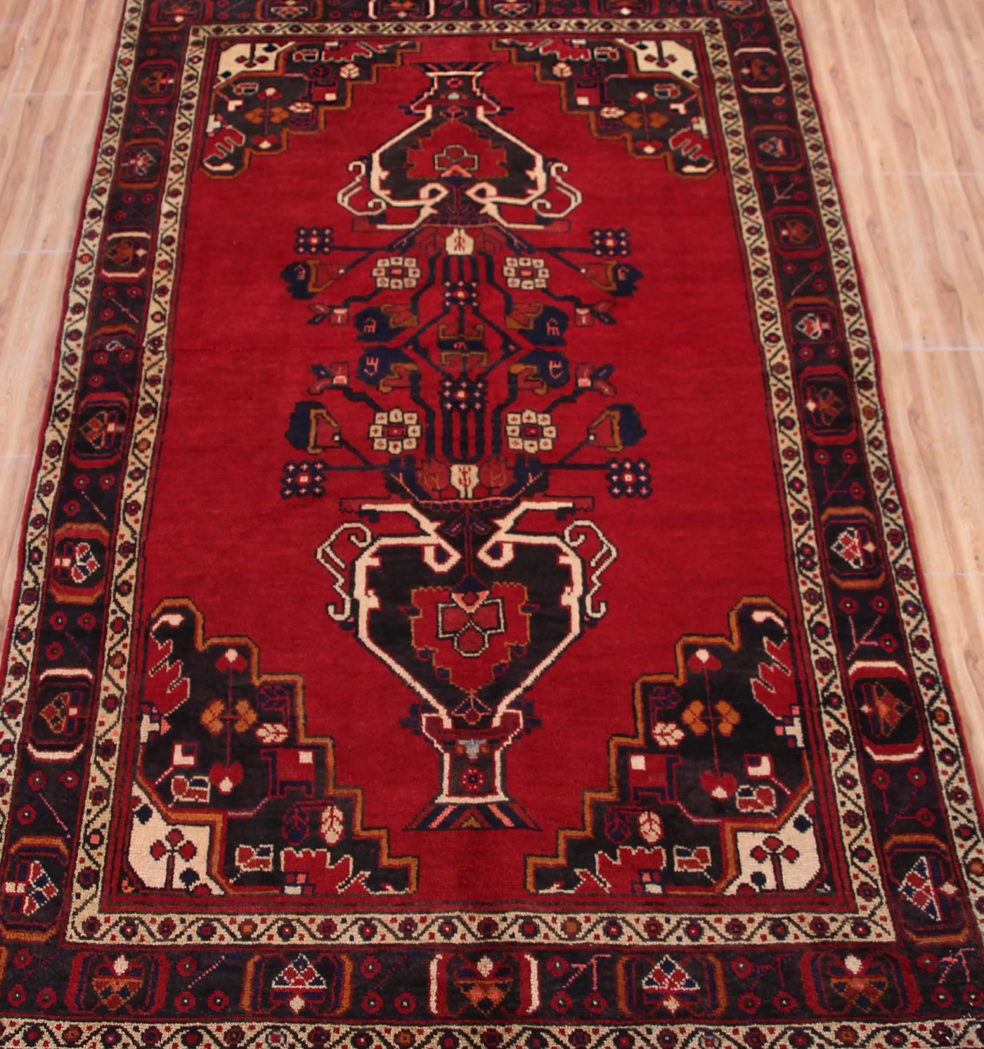 Vintage Lori Persian Rug – Scarlet Drift