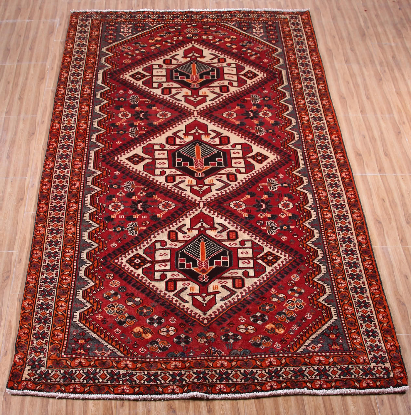 Vintage Shiraz Persian Rug – Crimson Compass