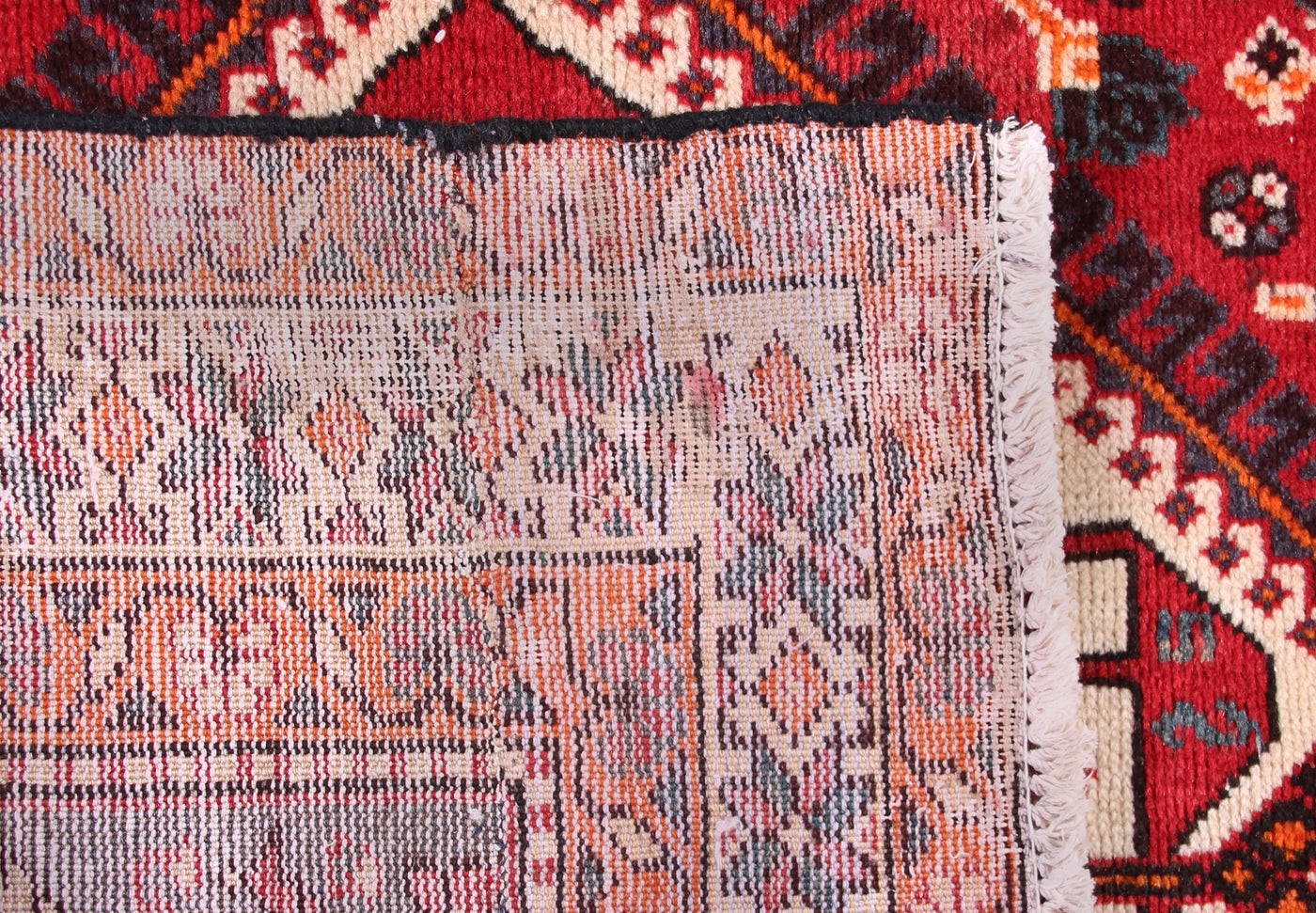 Vintage Shiraz Persian Rug – Crimson Compass