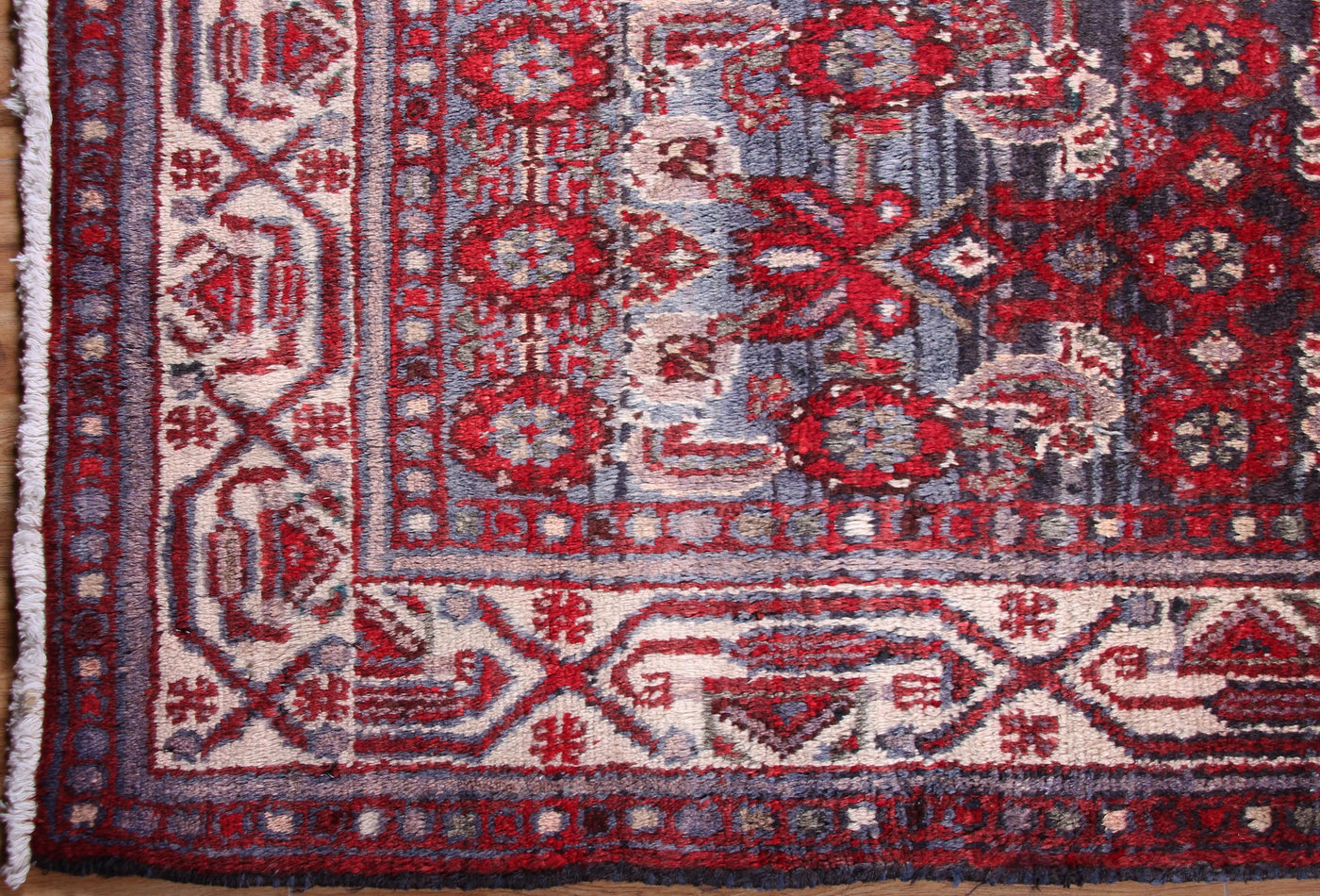 Vintage Arak Persian Runner Rug – Pomegranate Runway