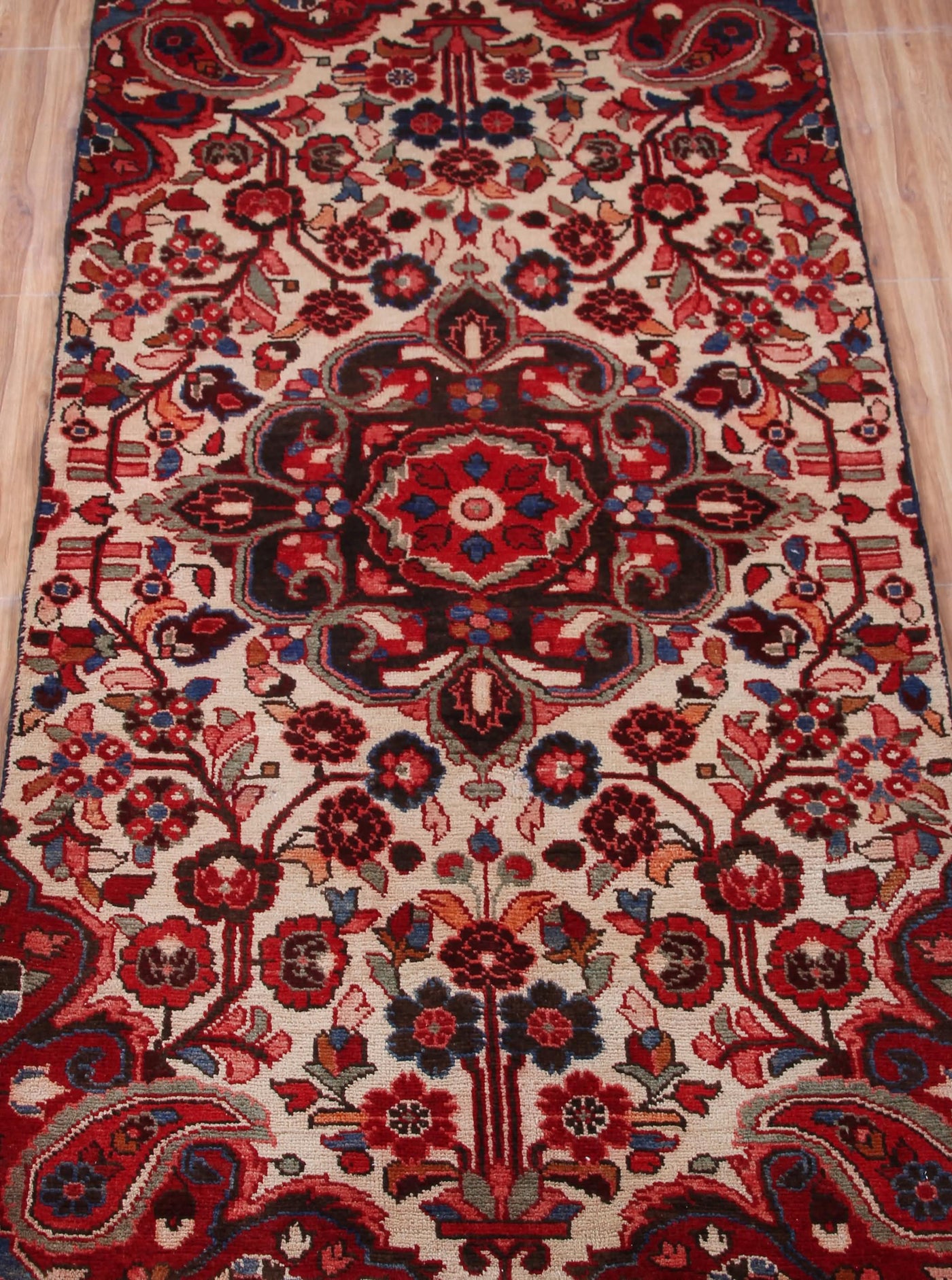 Vintage Hamadan Persian Rug – Ruby Star