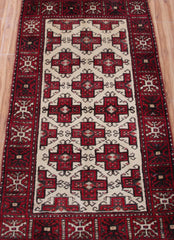 Baluchi Persian Rug, 70 x 135 cm
