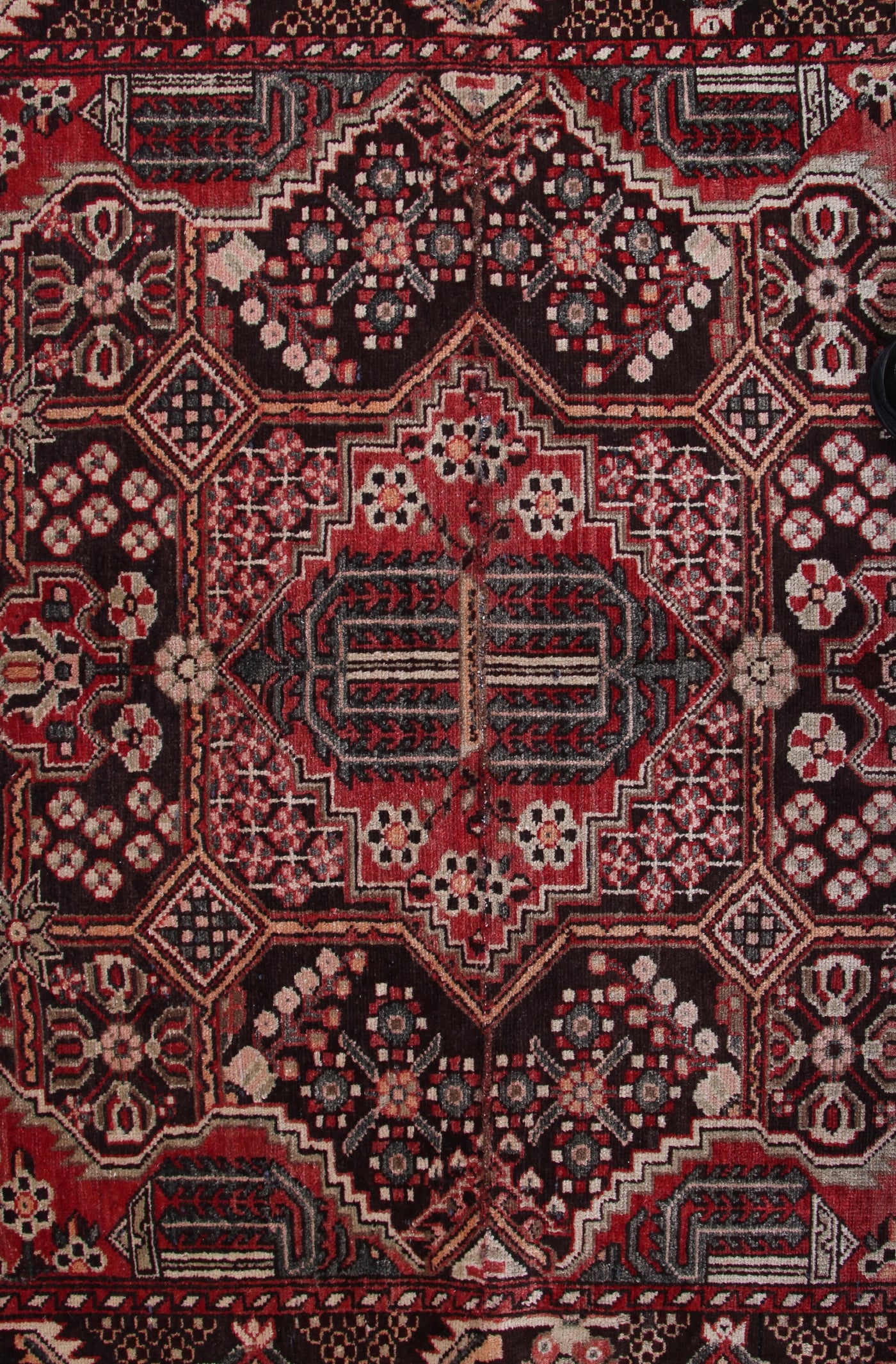 Vintage Saveh Persian Rug – Alabaster Matrix