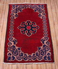 Ferdos Persian Rug, 90 x 150 hand knotted wool room view