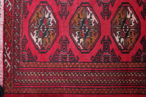 Turkmen Persian Rug, 100 x 142 cm hand knotted vintage wool corner detail