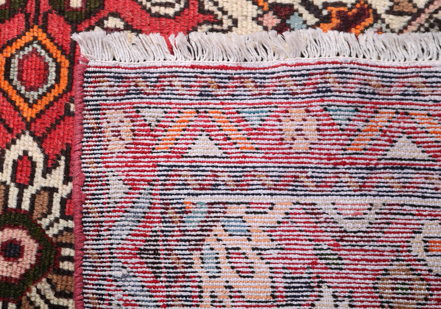 Saveh Persian Rug, 104 x 150 cm