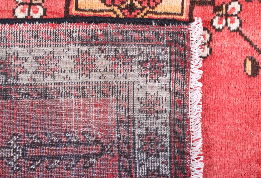Ferdos Persian Rug, 122 x 198 cm