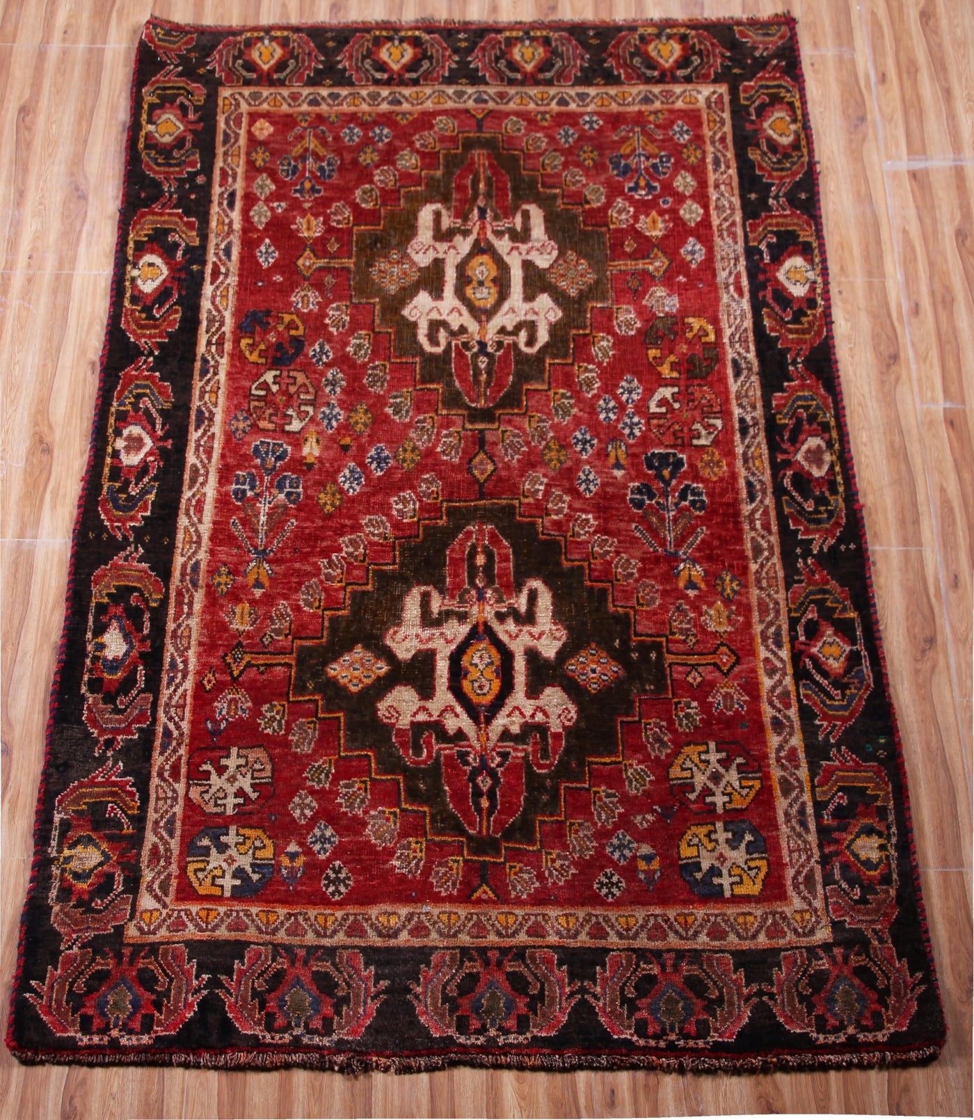 Vintage Shiraz Persian Rug – Shadow Crest