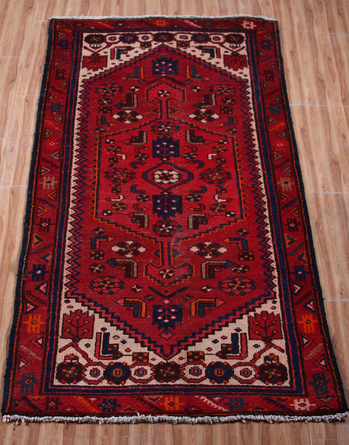 Vintage Zanjan Persian Rug – Auburn Emblem