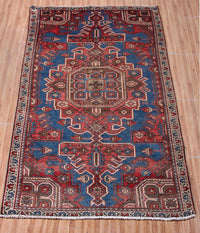Bakhtiari Persian Rug, 122 x 202 cm