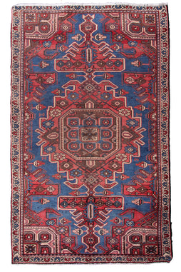 Bakhtiari Persian Rug, 122 x 202 cm
