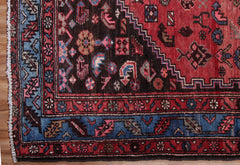 Zanjan Persian Rug, 140 x 195 cm