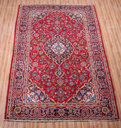 Kashan Persian Rug, 142 X 210 cm