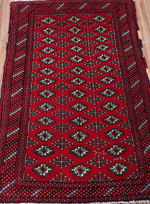 Turkmen Persian Rug, 90 x 140 cm