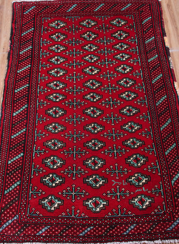 Turkmen Persian Rug, 90 x 140 cm