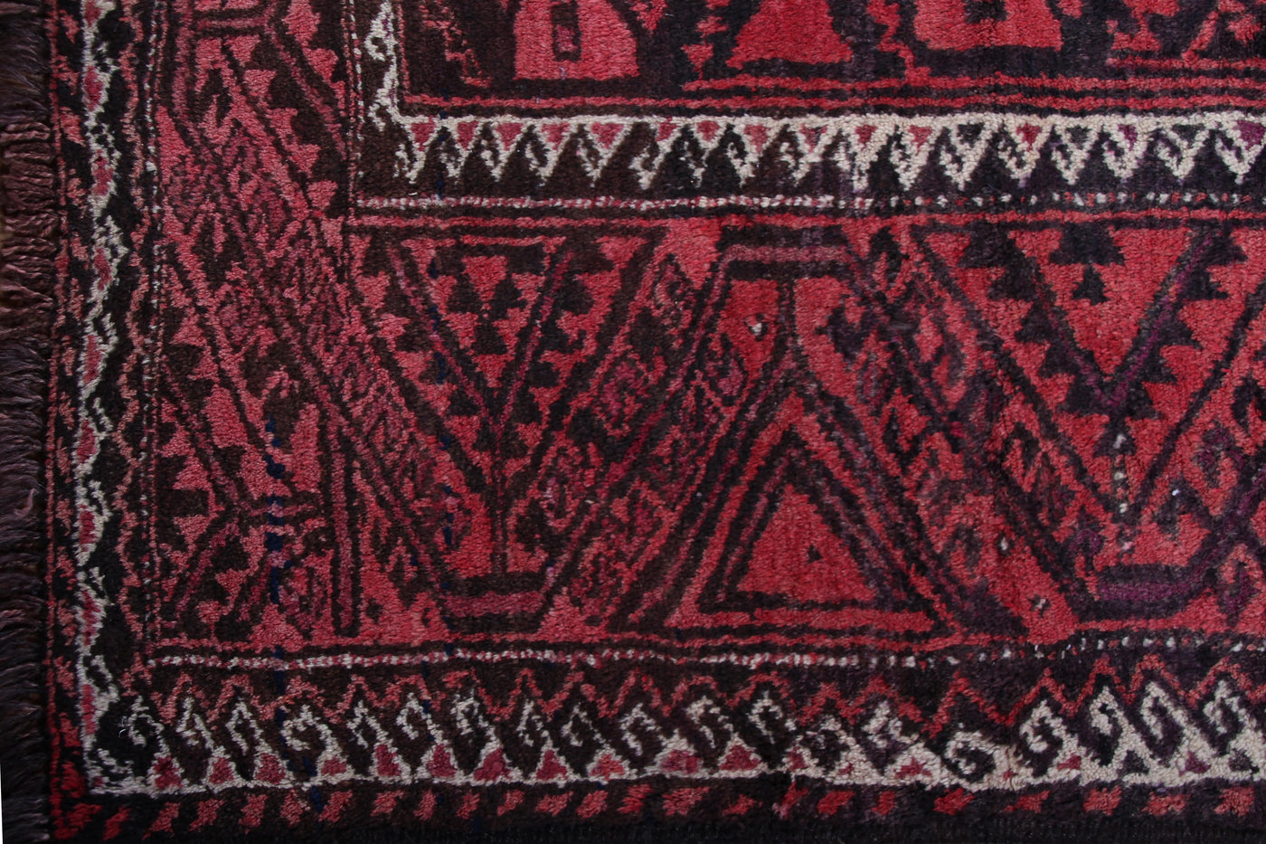 Vintage Baluchi Persian Rug – Crimson Patina