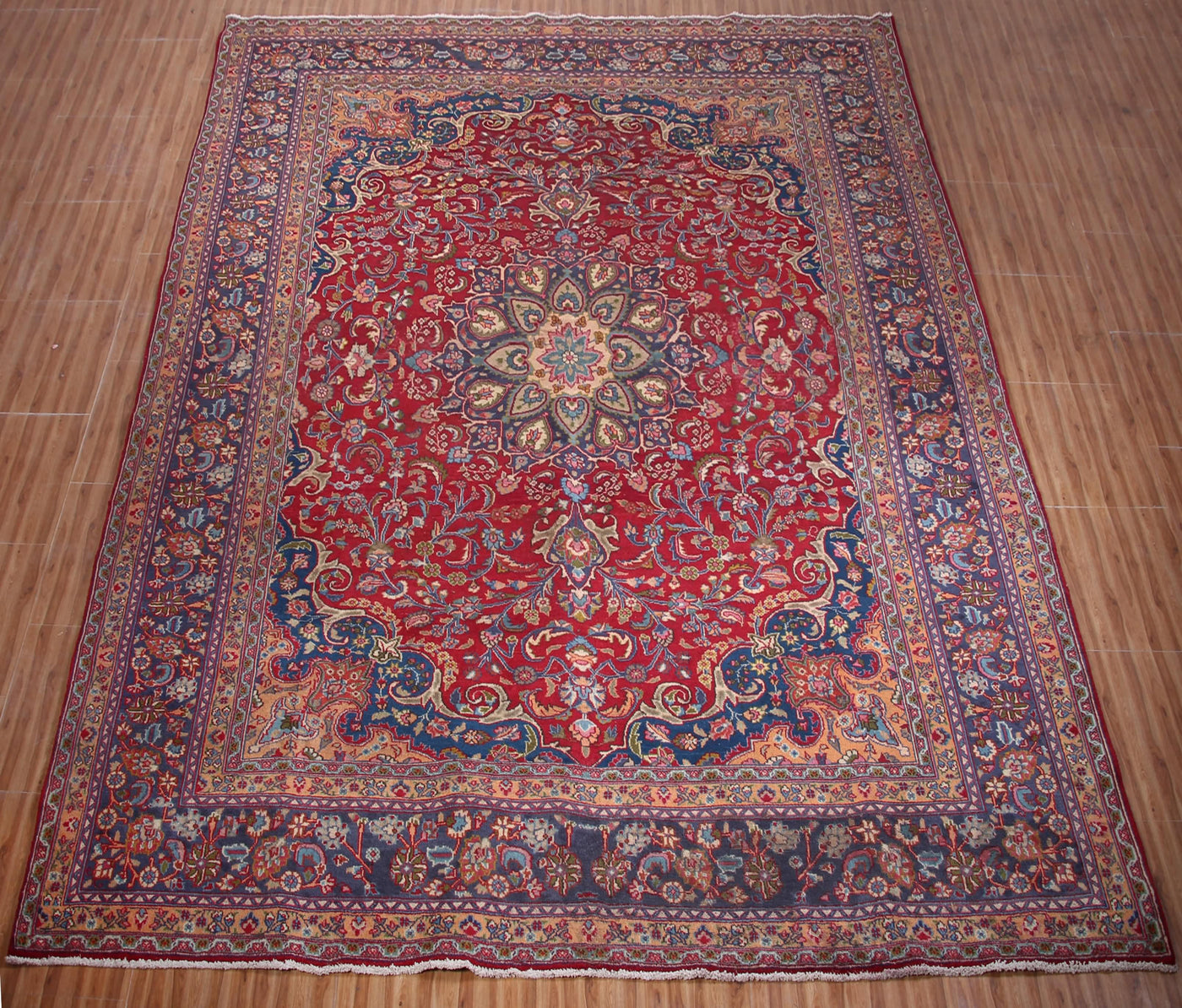 Vintage Sabzevar Persian Rug – Sapphire Blossom