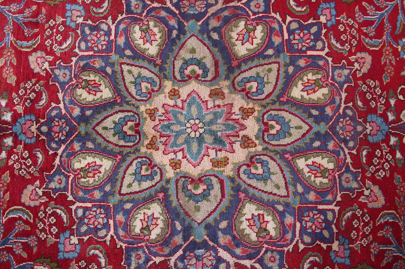 Vintage Sabzevar Persian Rug – Sapphire Blossom