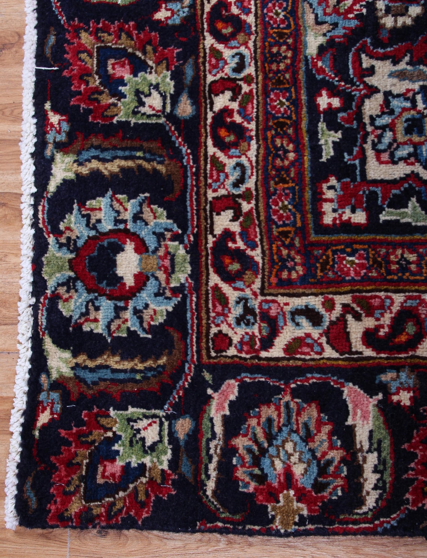 Vintage Mashad Persian Rug – Lagoon Crest