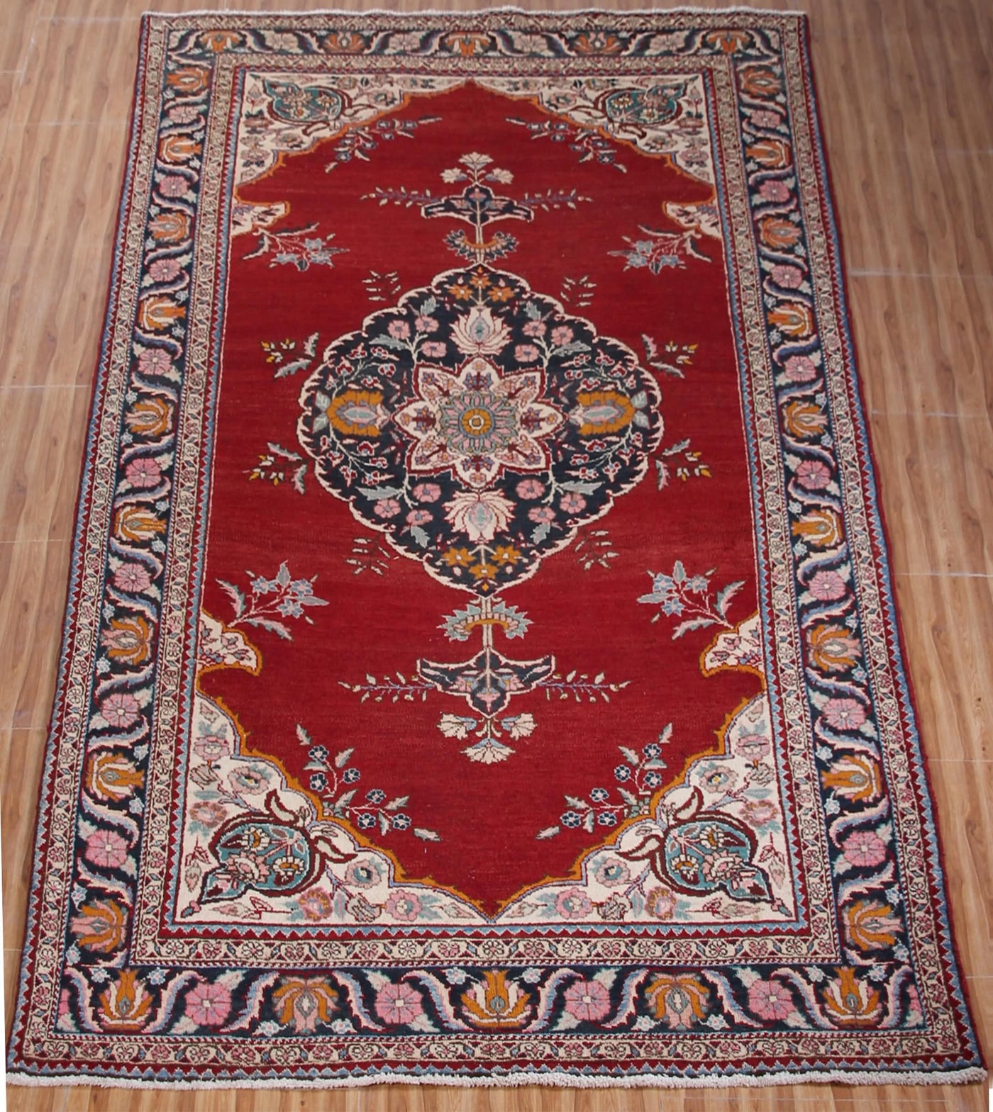 Vintage Bakhtiari Persian Rug – Indigo Story