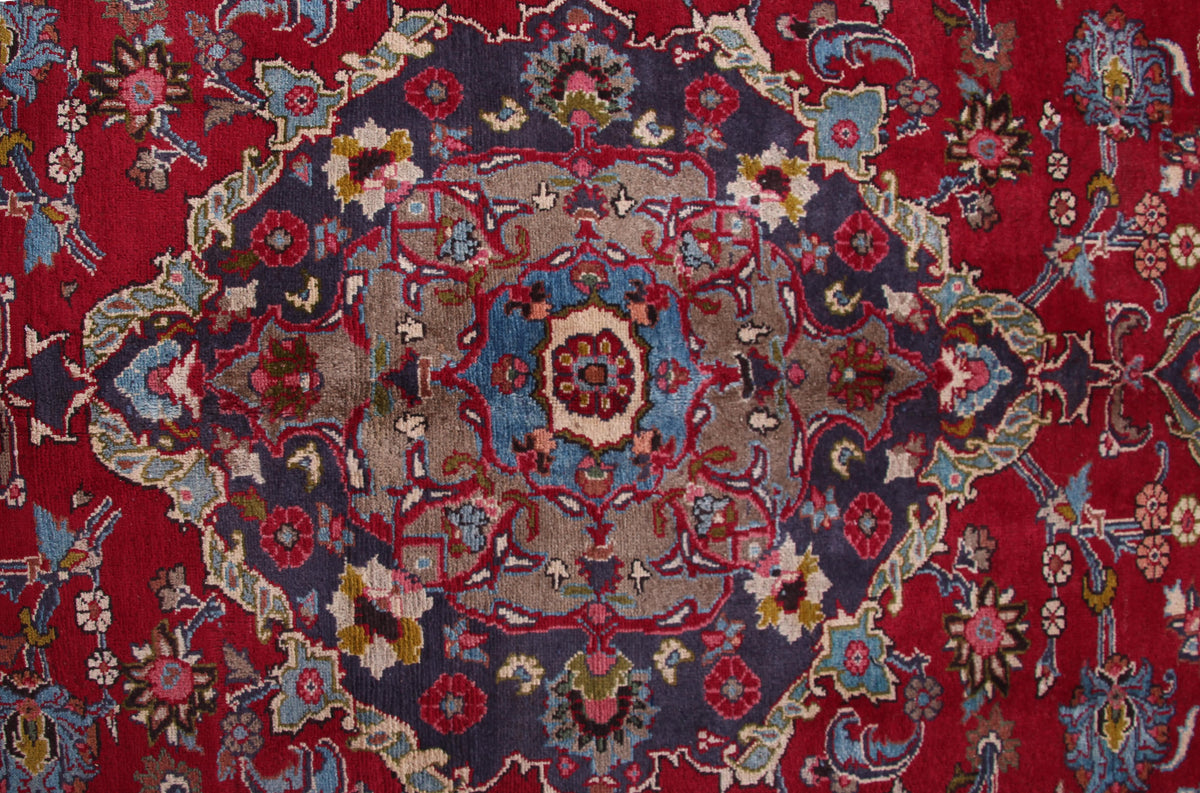 Vintage Sabzevar Persian Rug – Linen Relic