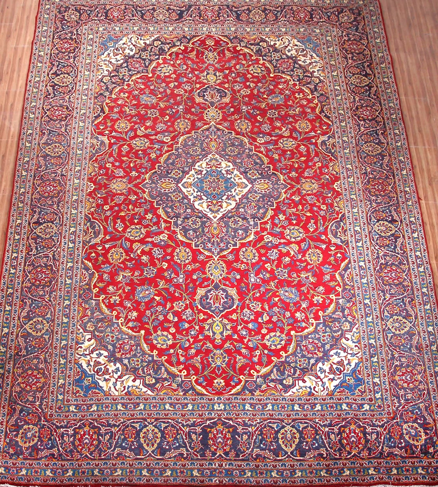 Vintage Kashan Persian Rug – Sapphire Relic